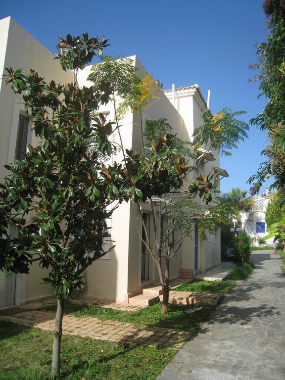 Avia Holiday Homes المظهر الخارجي الصورة